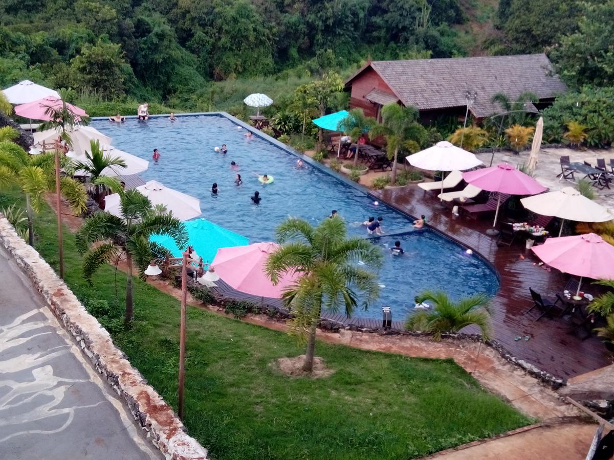 Molyka Lodge Banlung Bagian luar foto