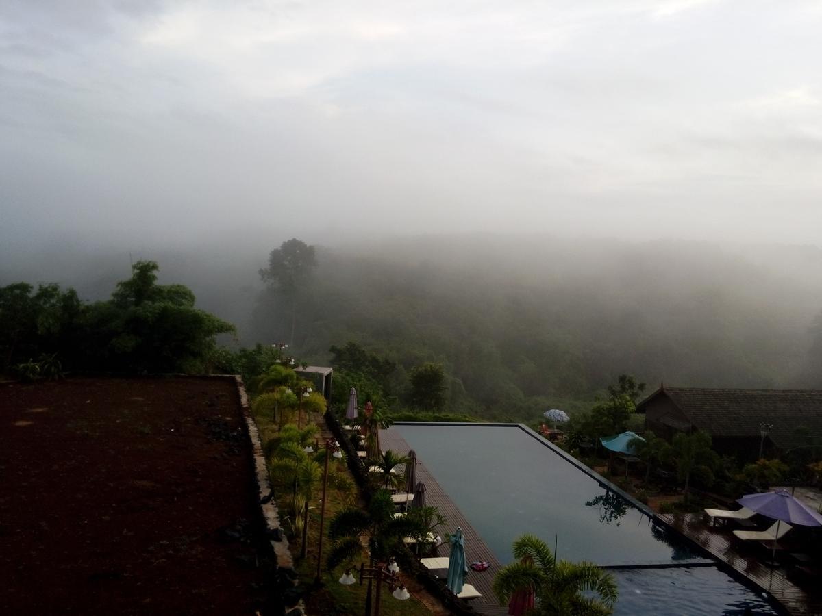 Molyka Lodge Banlung Bagian luar foto